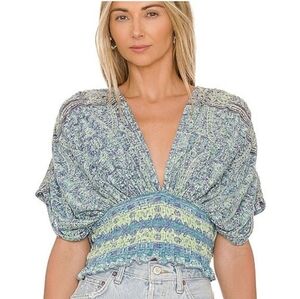 Free People Top Women’s Small Smocked V Neck Floral